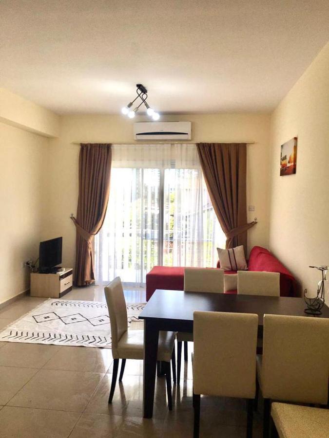 Luxury Two-Bedroom Apartment In Amazing Place Lukomorye C4 Karavas  외부 사진
