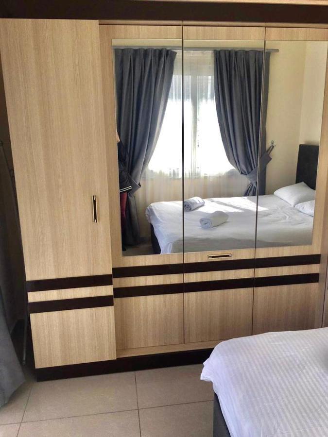 Luxury Two-Bedroom Apartment In Amazing Place Lukomorye C4 Karavas  외부 사진